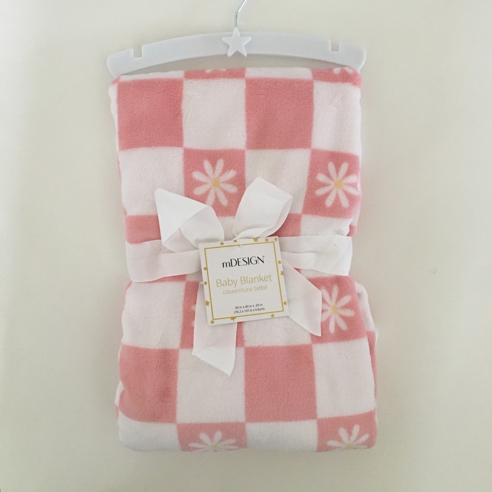 Baby Blanket Soft Lightweight Pink Floral Daisies Daisy Theme NEW | mDesign